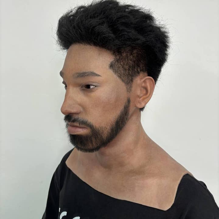The Artisan — silicone mask view 3